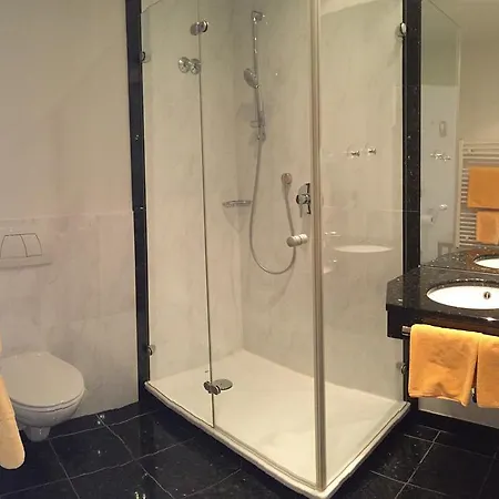 Stadt 4* Τούμπινγκεν