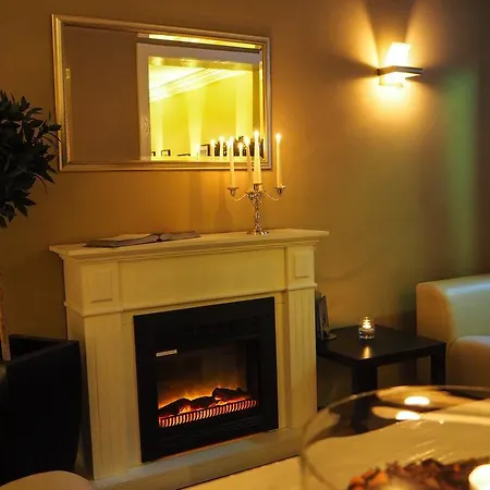 Ξενοδοχείο Stadt 4*