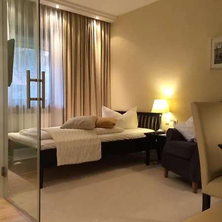 Stadt 4* Τούμπινγκεν